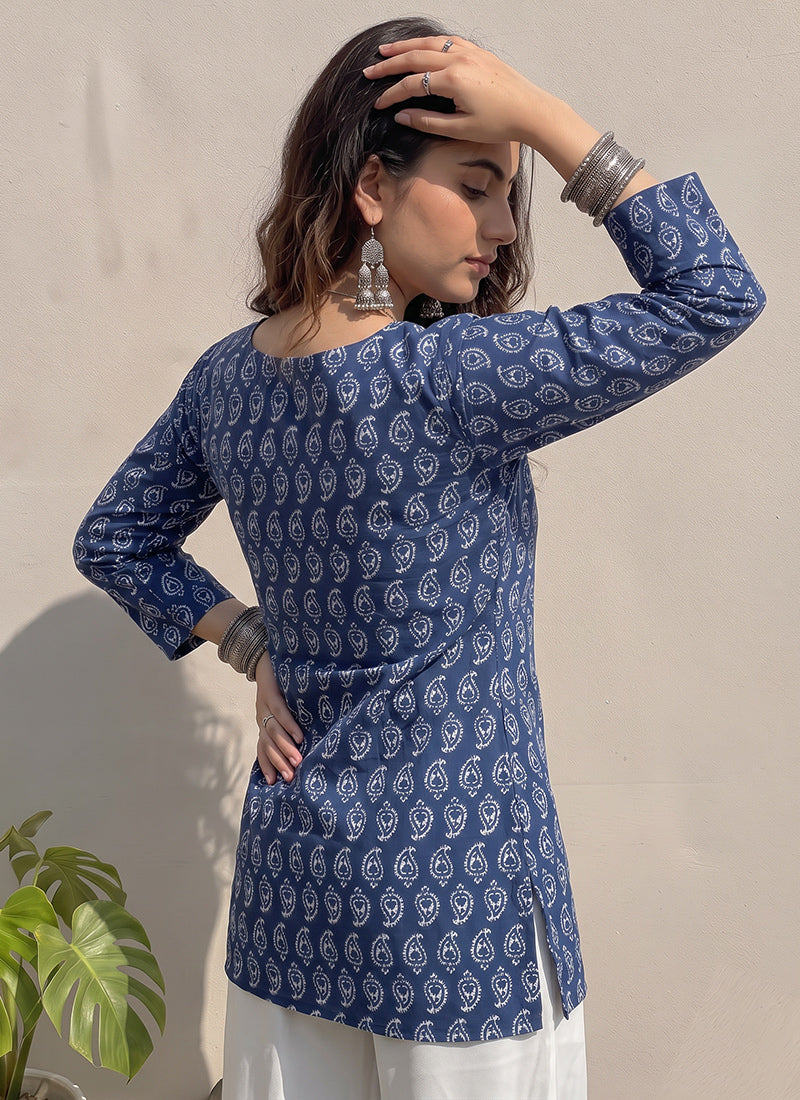 Blue Cotton Printed V Neck Kurti