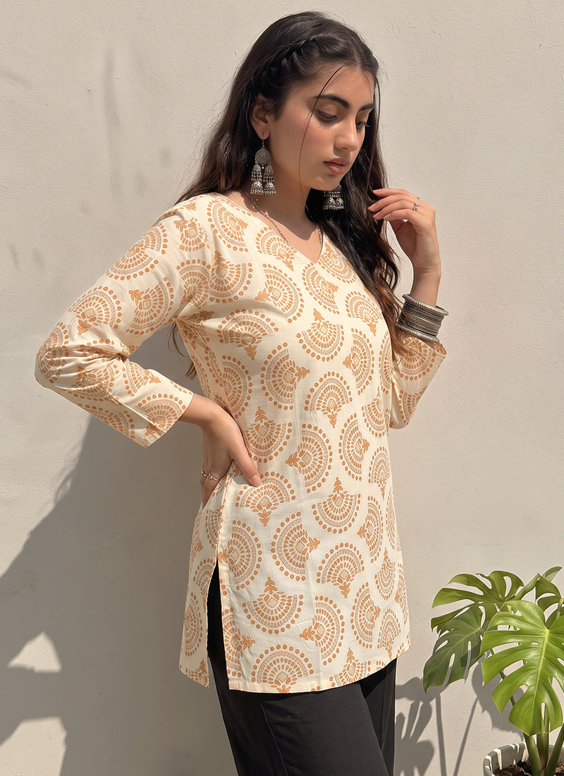 Off White Cotton Printed V Neck Kurti