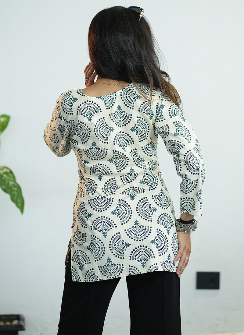 Cream And Green Printed Cotton V Neck Kurti