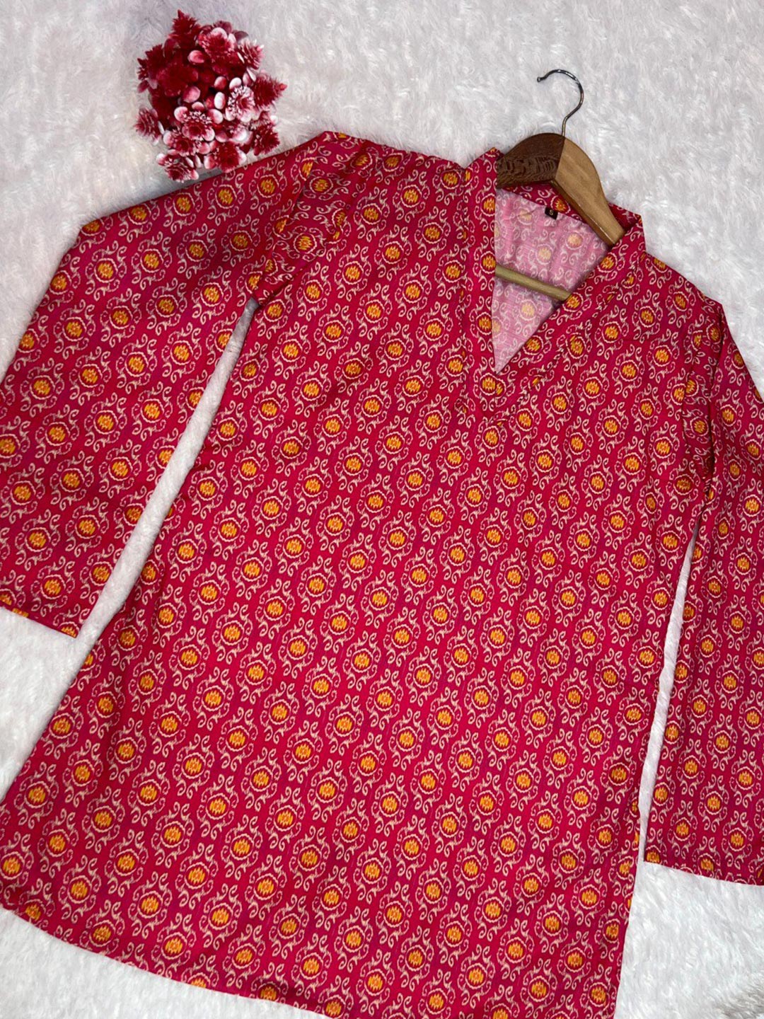 Magenta Geometric Floral Print Muslin Casual Short Kurti