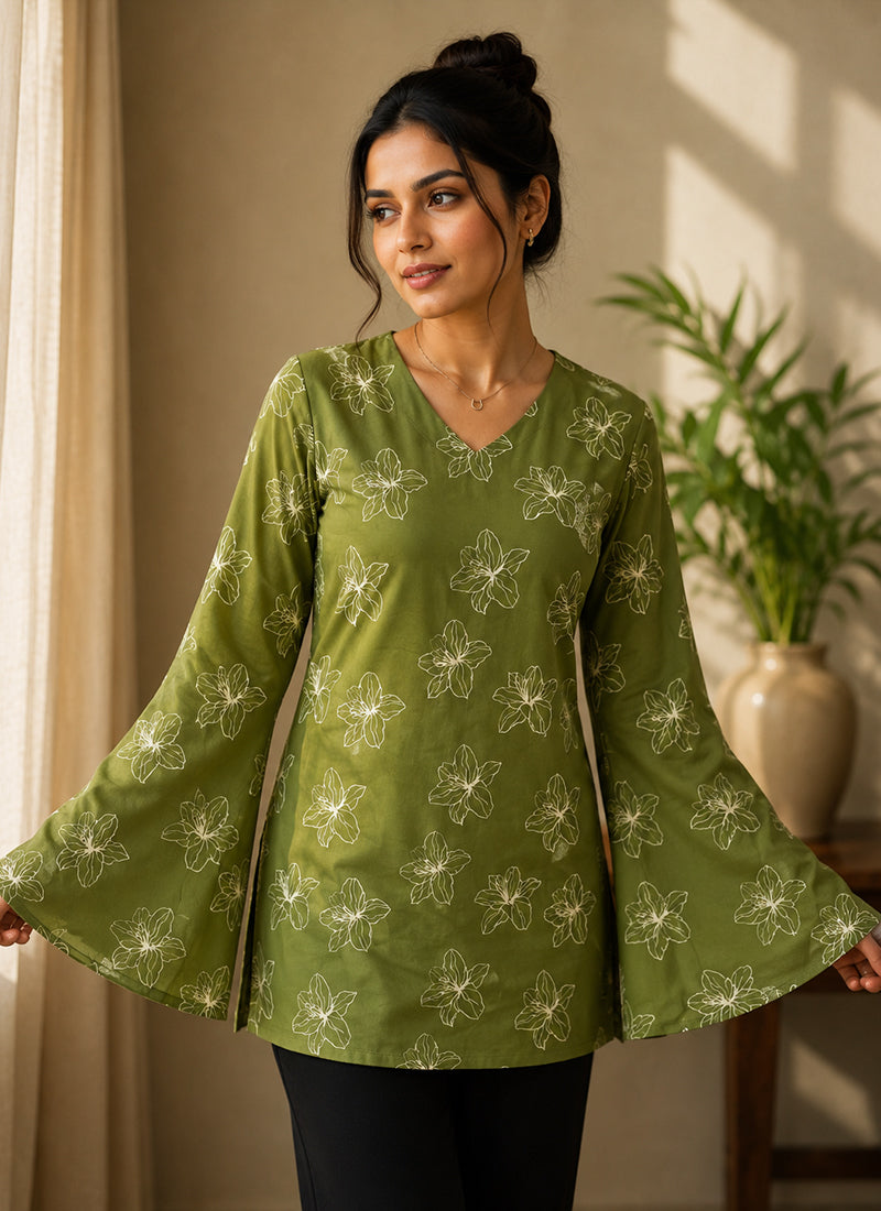 Green Rayon Printed V Neck Casual Kurti