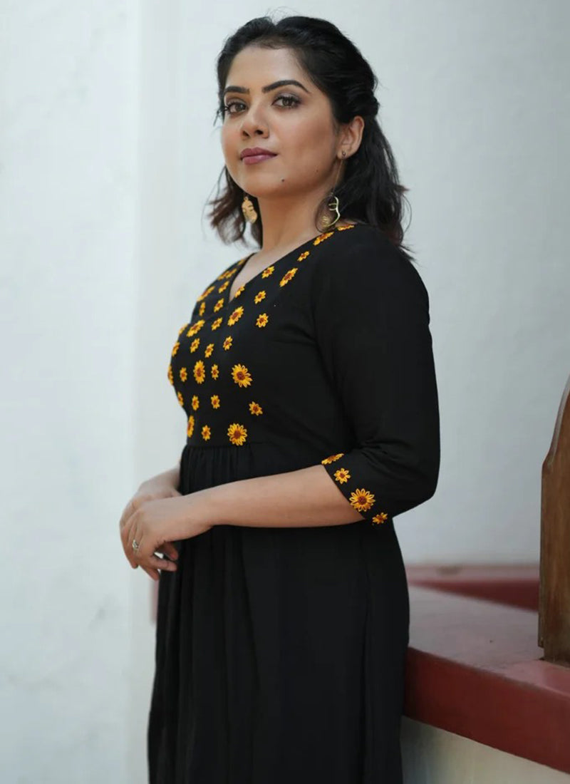 Black Embroidery Maxi Dress