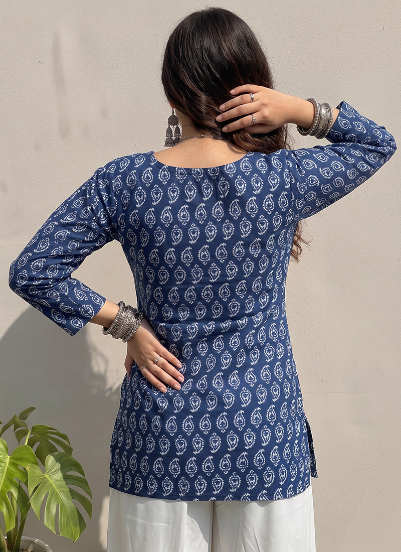 Blue Cotton Printed V Neck Kurti