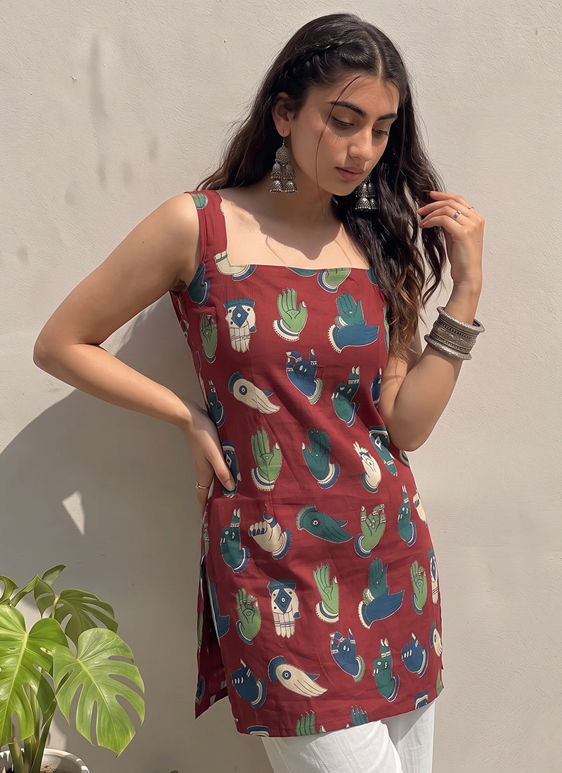 Maroon Cotton Printed Straight-Cut Kurti