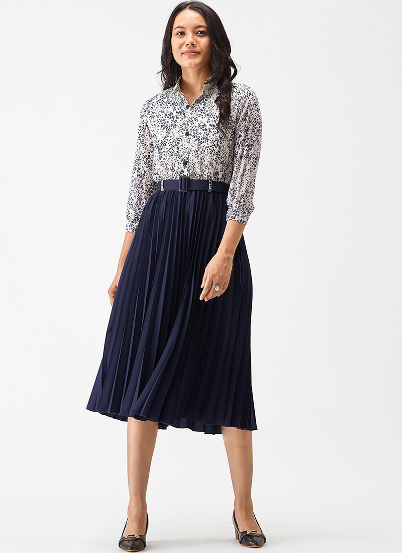 Navyblue Crepe Floral Printed Midi Dress