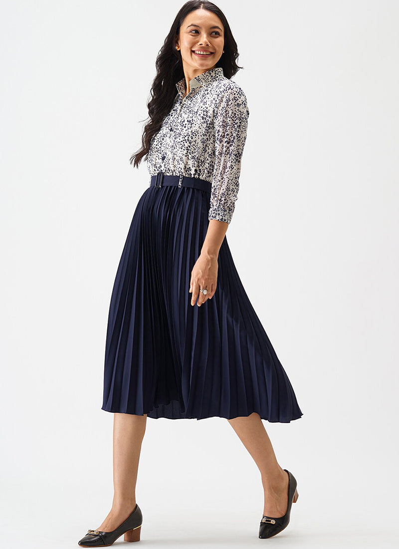 Navyblue Crepe Floral Printed Midi Dress