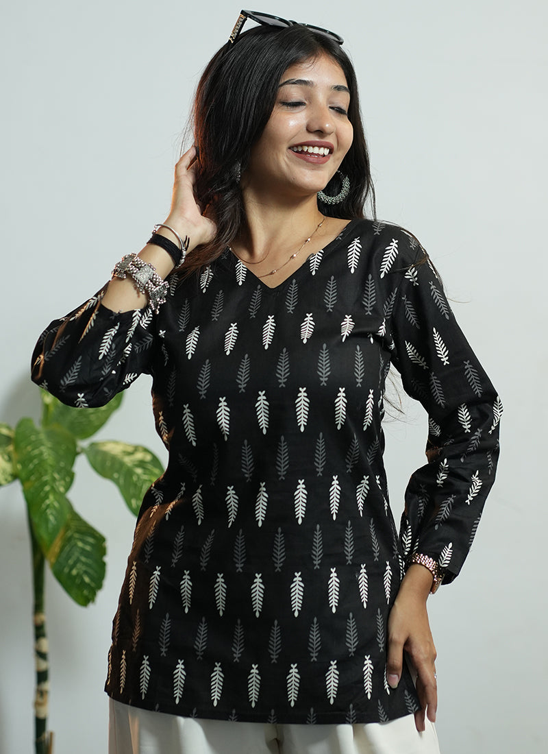 Black Printed Cotton V Neck Kurti
