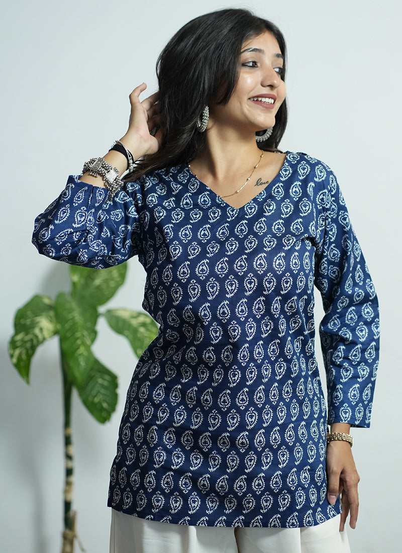 Blue Cotton Printed V Neck Kurti