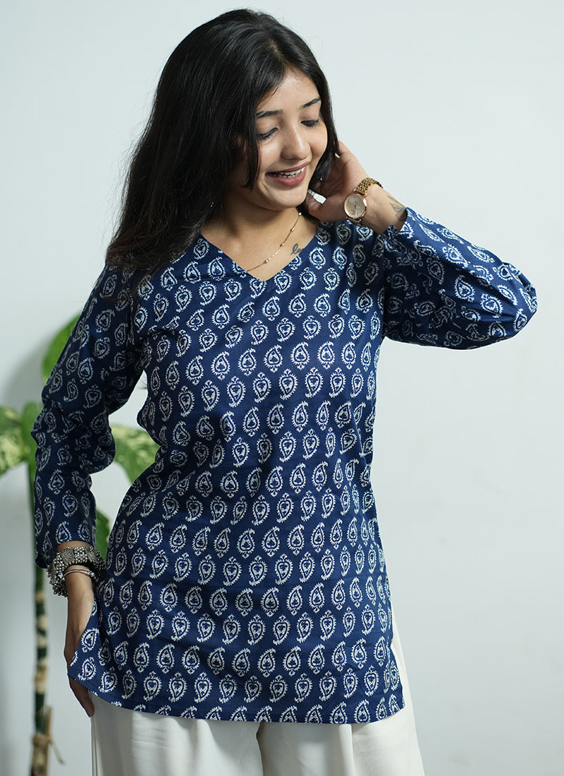 Blue Cotton Printed V Neck Kurti