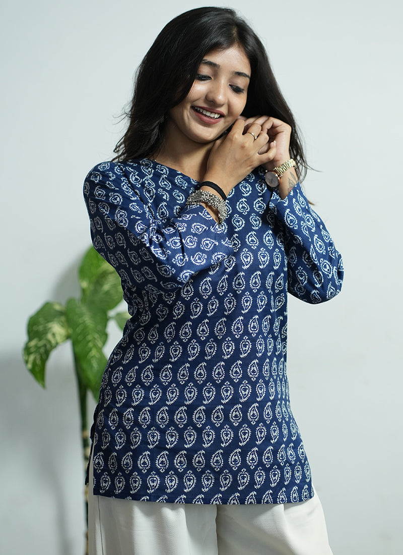 Blue Cotton Printed V Neck Kurti