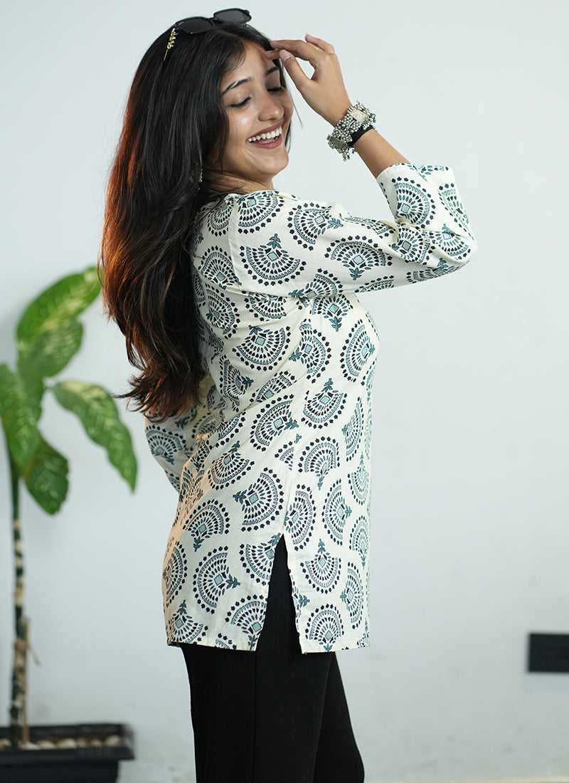 Cream And Green Printed Cotton V Neck Kurti