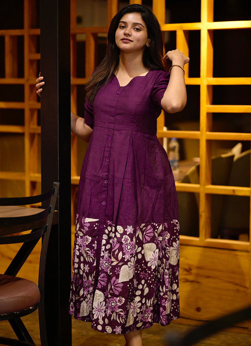 Wine vertical printed dress