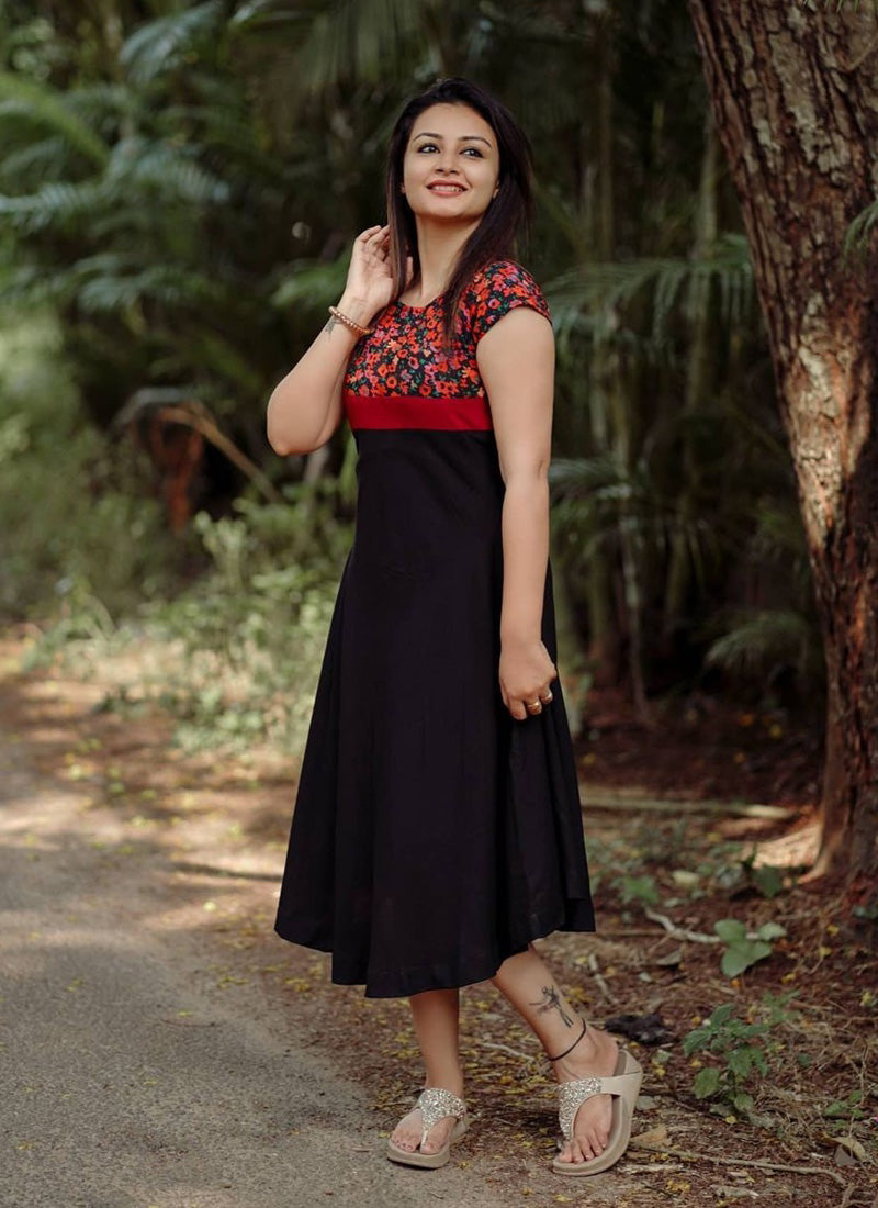 Stylish Black & Red Western Dress